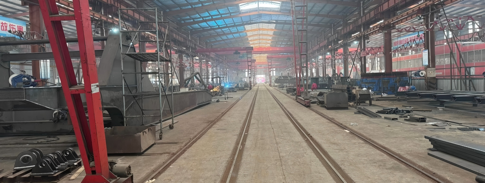 Yuhang vehicle factory show 1 100328